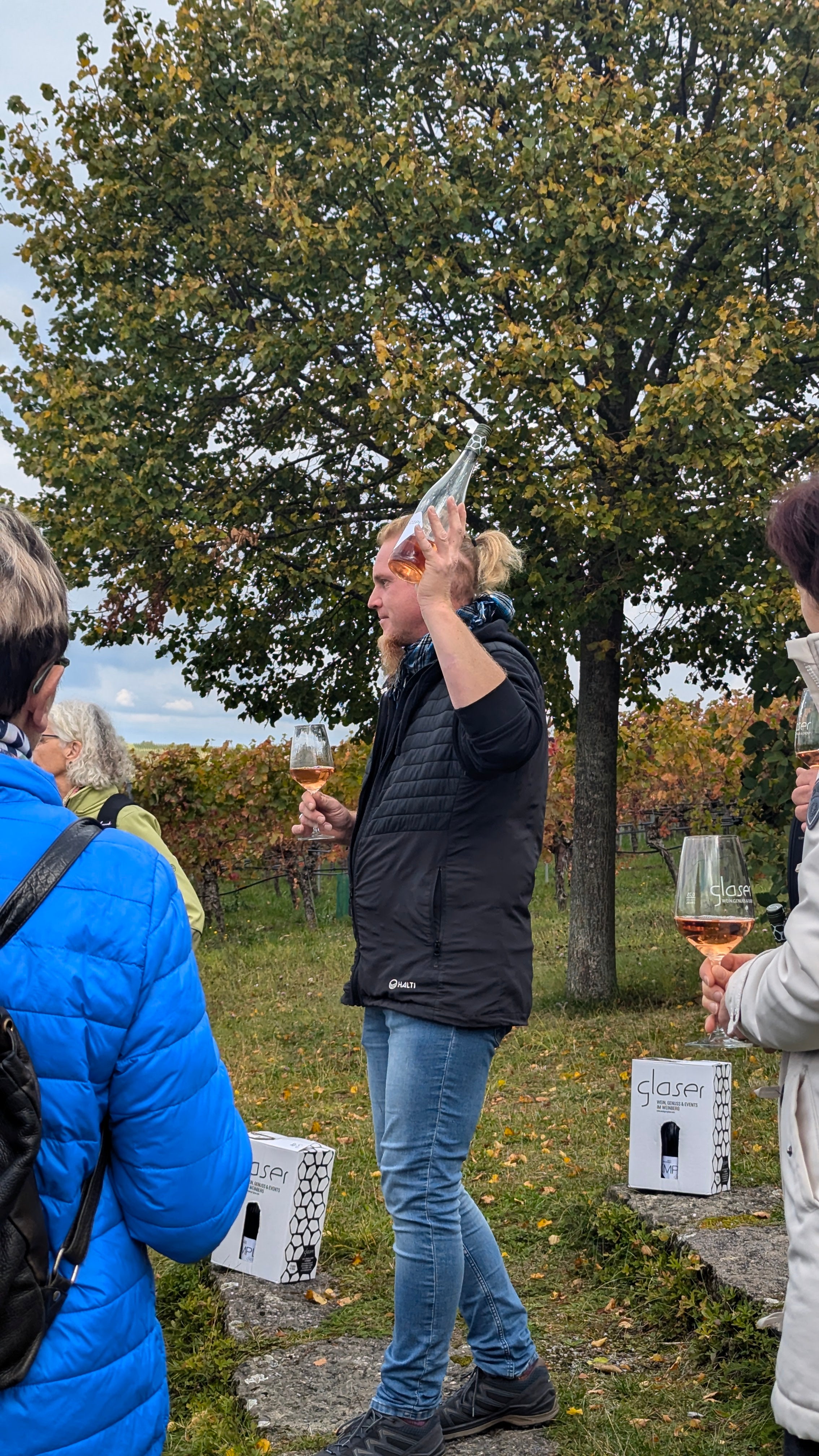 die WEINBERGs.WANDERUNG Wein erleben dort wo er wächst